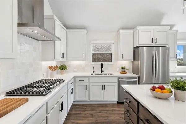 4513 College Square DR, Round Rock, TX 78665