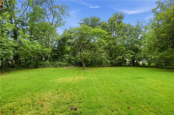5228 Woodson RD, Raytown, MO 64133