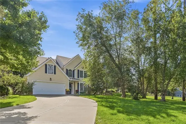 13221 W 126th PL, Overland Park, KS 66213