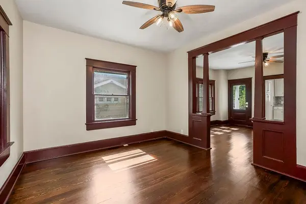 724 N Oak ST, Ottawa, KS 66067