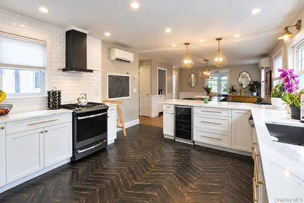 314 Ocean AVE, East Rockaway, NY 11518