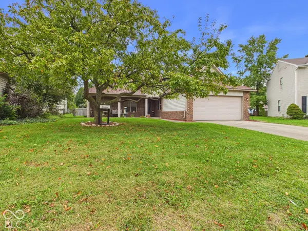 1526 Scarlett DR, Anderson, IN 46013