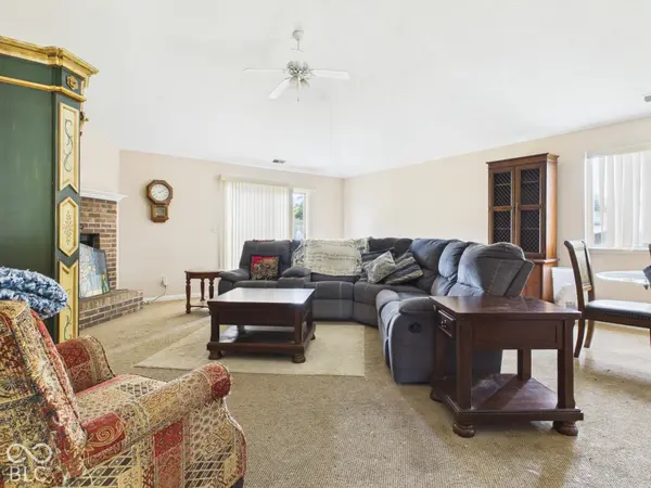 1526 Scarlett DR, Anderson, IN 46013