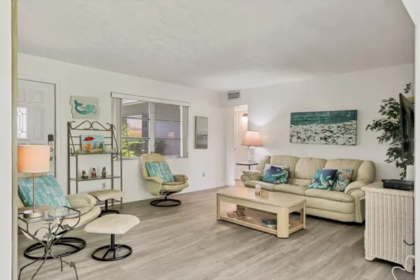 2619 CLIPPER SHIP WAY, Sarasota, FL 34231