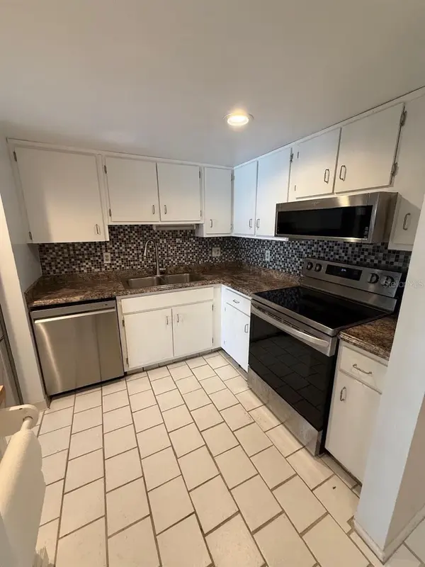 5500 OCEAN SHORE BLVD #UT42, Ormond Beach, FL 32176