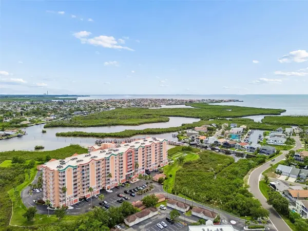 4516 SEAGULL DR #416, New Port Richey, FL 34652