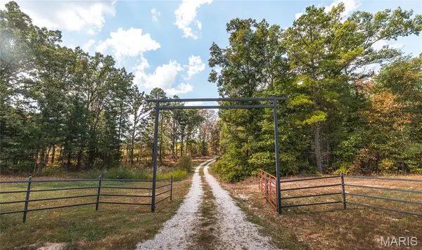 4911 Highway YY, Salem, MO 65560