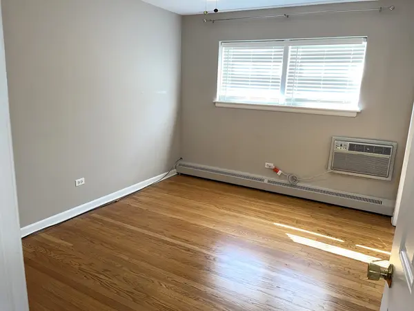6244 N Harlem AVE #5B, Chicago, IL 60631
