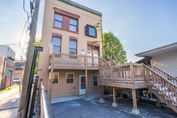2014 N Whipple ST, Chicago, IL 60647