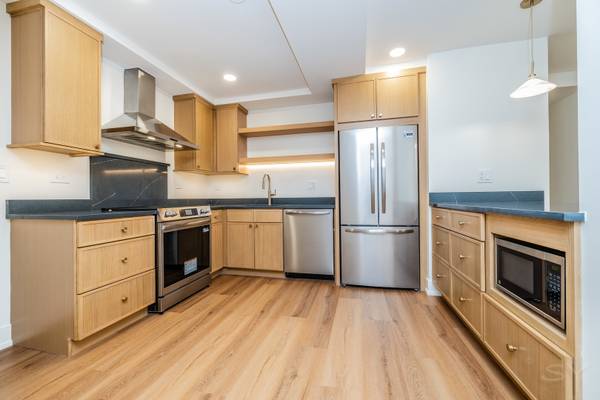 406 Franklin AVE #1B, River Forest, IL 60305