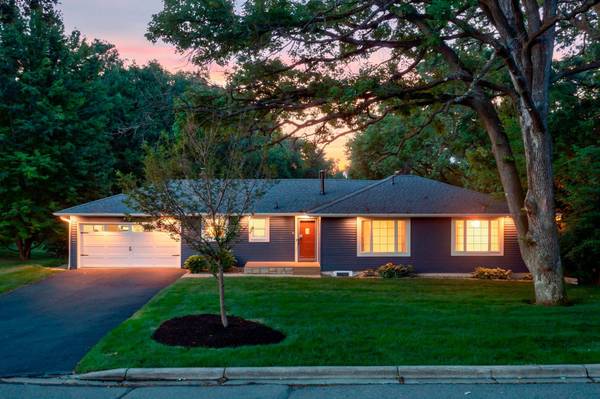 16633 Temple DR N, Minnetonka, MN 55345