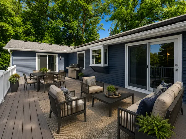 16633 Temple DR N, Minnetonka, MN 55345