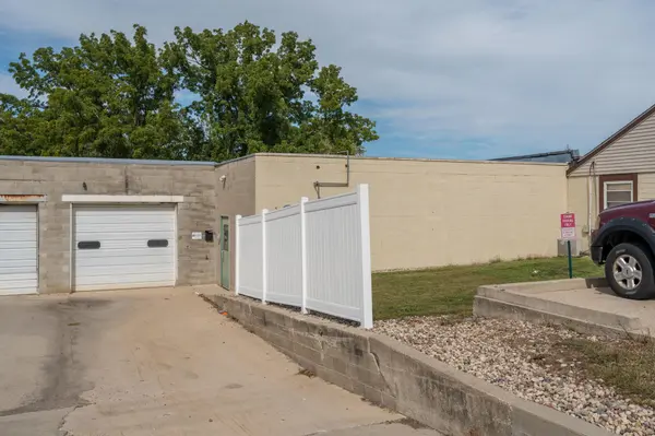 03-307-309 2nd ST NW, Waseca, MN 56093