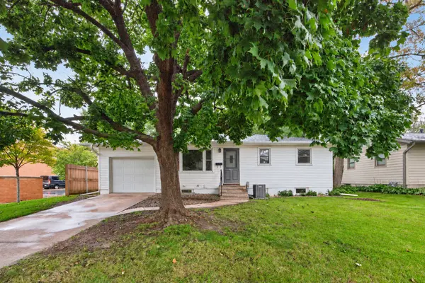 1438 2nd AVE SW, Rochester, MN 55902