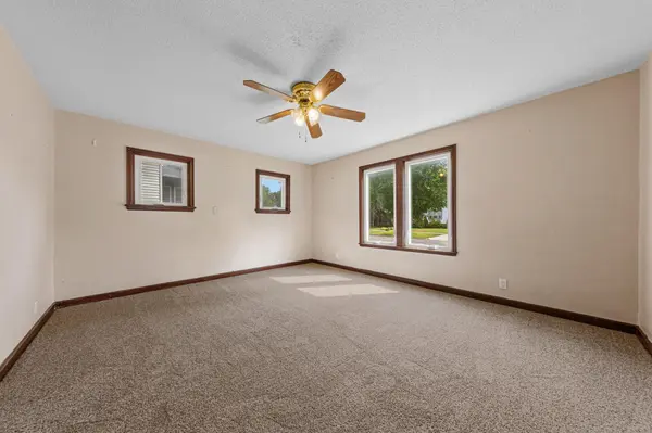 1526 N 4th ST, Mankato, MN 56001