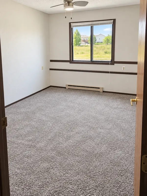 700 3rd ST ##4, Barrett, MN 56311