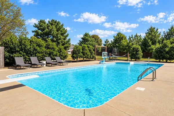 2792 Thompson Station Rd #E, Thompsons Station, TN 37179