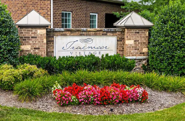 2332 Traemoor Village Pl, Nashville, TN 37209