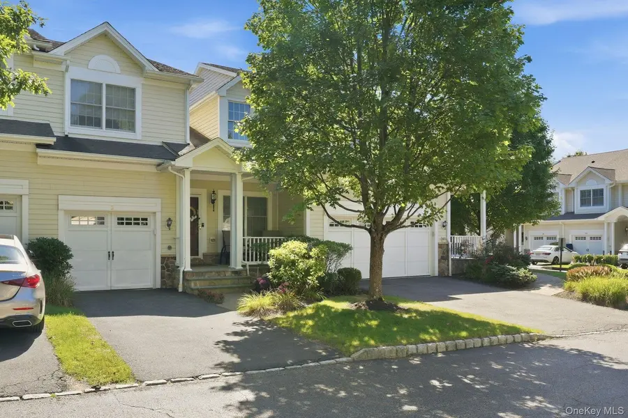 3 Baltusrol CT, Cortlandt Manor, NY 10567