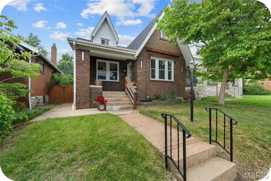 6135 Louisiana AVE, St Louis, MO 63111