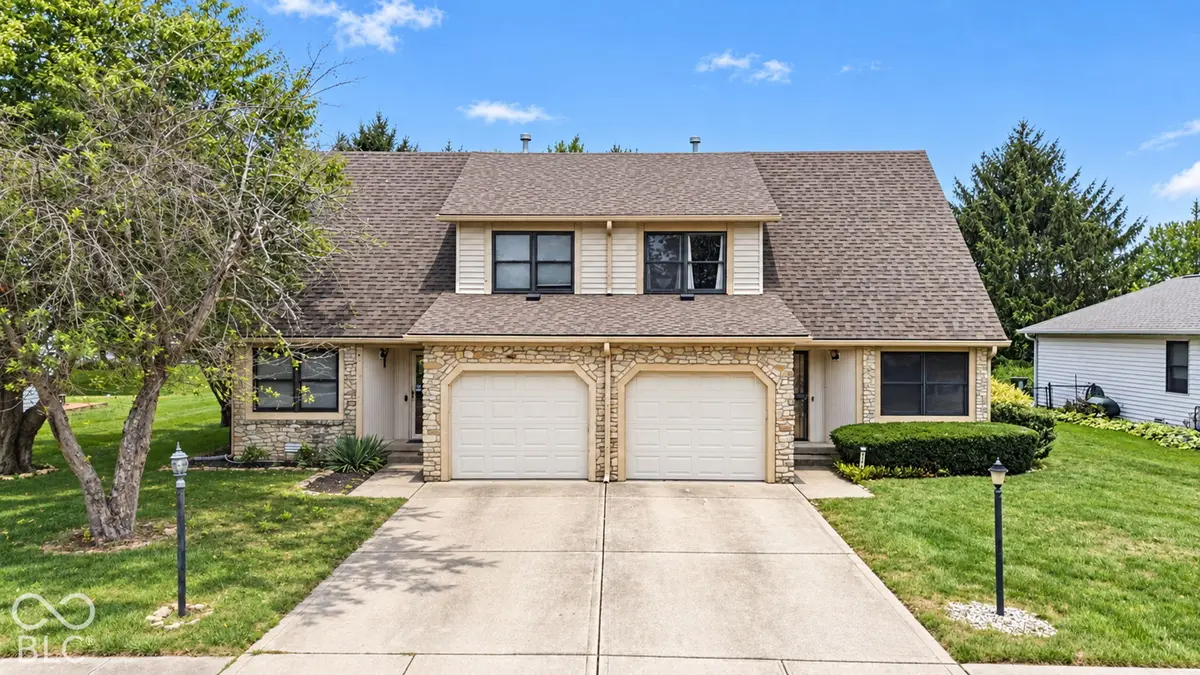 1129 Anthony CT, Greenwood, IN 46143