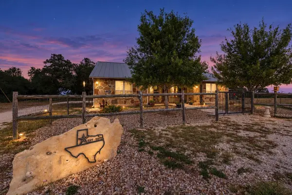 1344 & 1400 Elder Hill RD, Driftwood, TX 78619