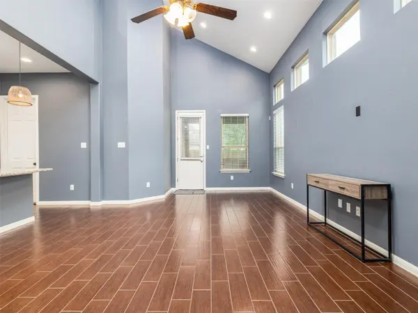 1205 Clearwing CIR, Georgetown, TX 78626