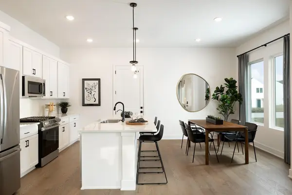 8026 Bird Song CIR, Austin, TX 78745