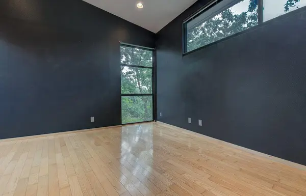 515 El Paso ST #B, Austin, TX 78704