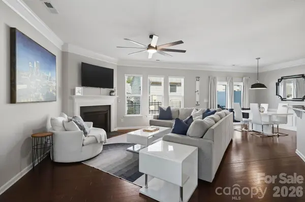 1827 Royal Gorge AVE, Charlotte, NC 28210