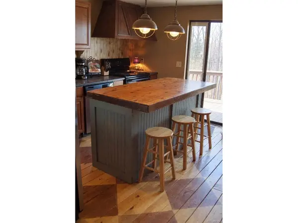 26155 S End #B, Kittredge, CO 80457