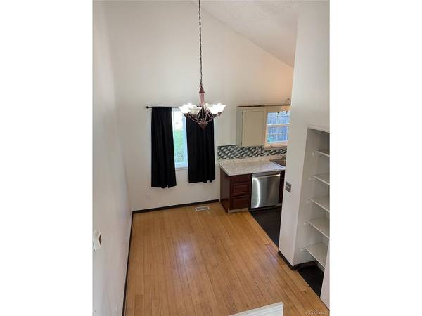 1020 S Zeno, Aurora, CO 80017