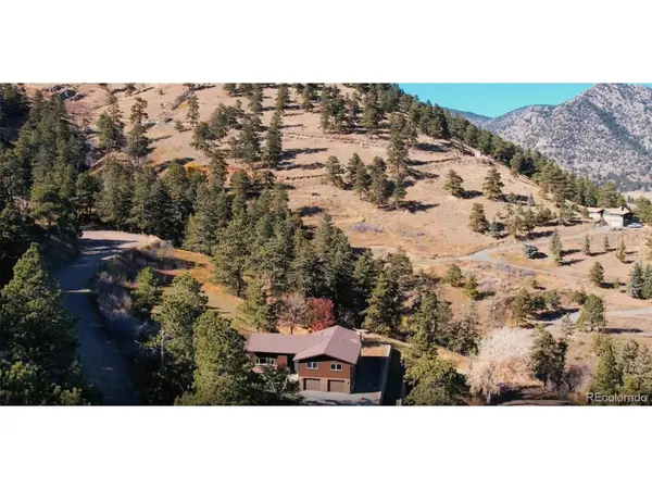 9287 Ute, Golden, CO 80403