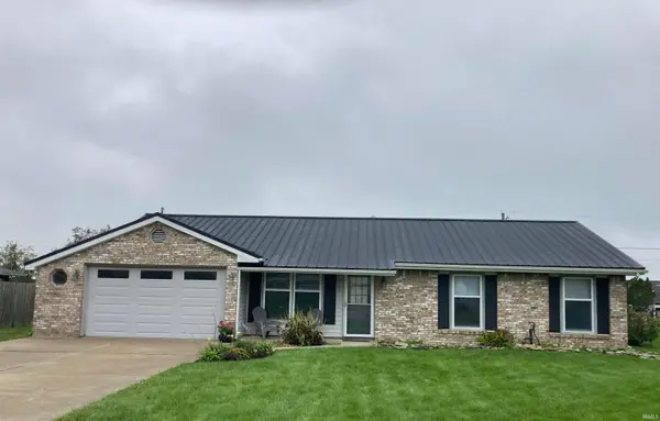 702 Countryside DR, Ossian, IN 46777
