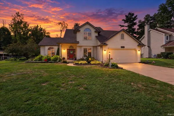 53187 Holly Fern CT, South Bend, IN 46637-4573