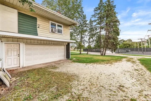 229 E Michigan ST, New Carlisle, IN 46552
