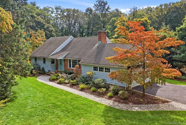 174 Flower Hill RD, Huntington, NY 11743