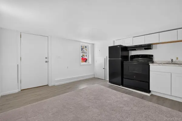 54 Gifford AVE #1, Poughkeepsie, NY 12601