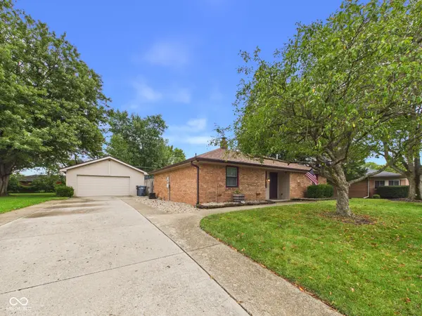 507 Country Club LN, Anderson, IN 46011
