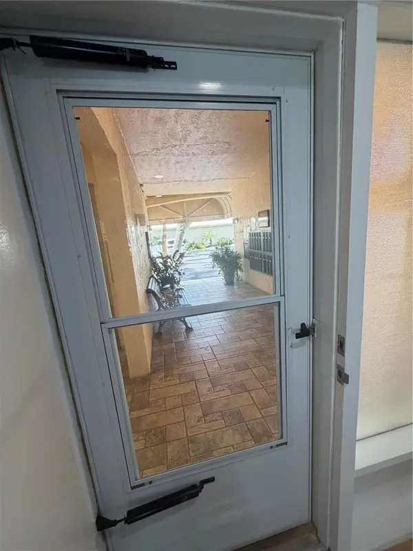 Address not disclosed, Sarasota, FL 34242