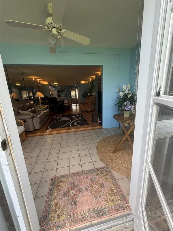 Address not disclosed, Sarasota, FL 34242