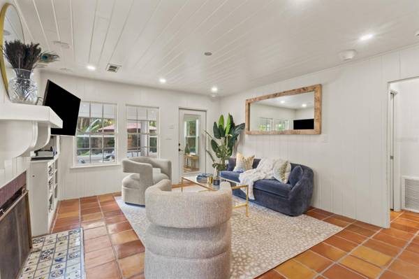 760 LONGBOAT CT, Longboat Key, FL 34228
