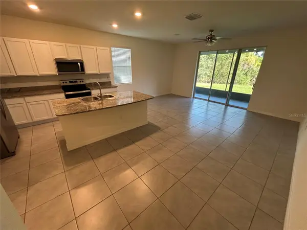 8736 MILESTONE DR, Sarasota, FL 34238