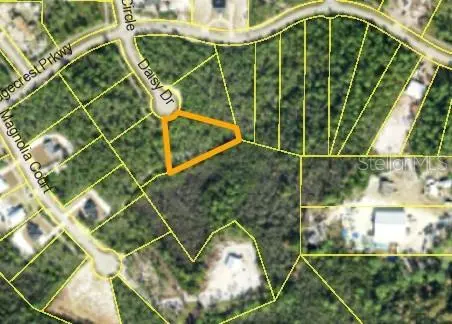 355 DAISY DR, Eastpoint, FL 32328