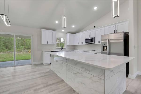 3261 W VIKING LN, Citrus Springs, FL 34433