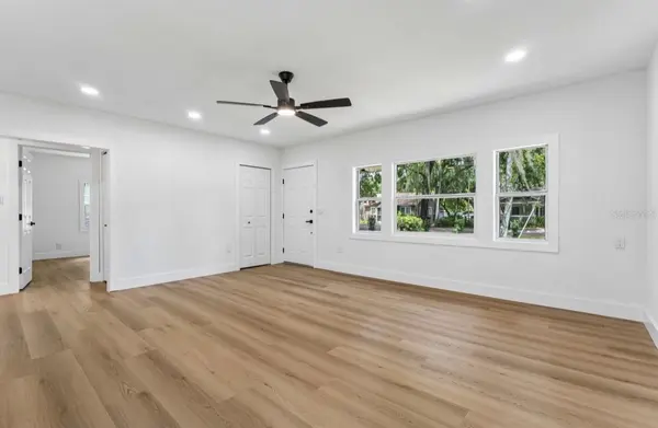 1910 CURRY FORD RD, Orlando, FL 32806
