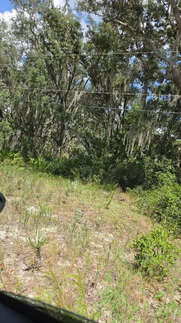 416 N WALKER RD, Avon Park, FL 33825