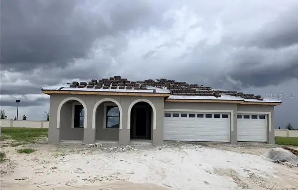 9655 NATURAL OAKS PT, Dade City, FL 33525