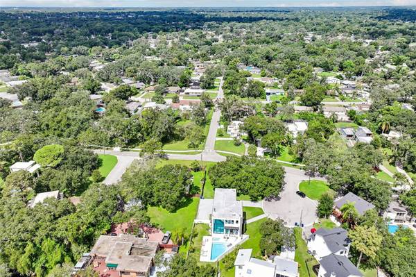 8103 N RIVER SHORE DR, Tampa, FL, 33604 photo 81