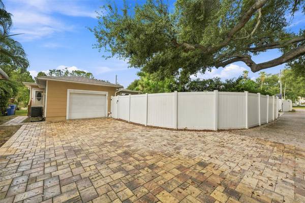 443 PARK ST N, St Petersburg, FL, 33710 photo 20